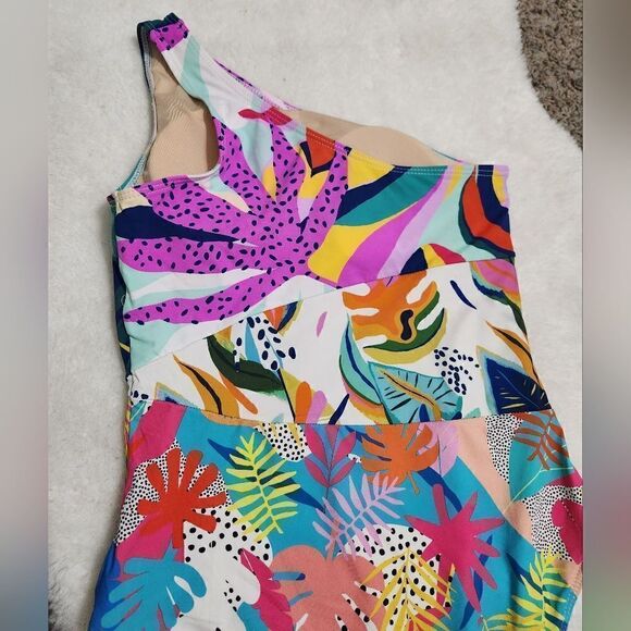 Palms Away swimsuit size s - Picture 7 of 8